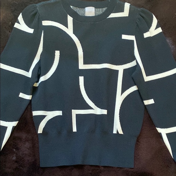 H&M Black and White Graphic Sweater - Picture 3 of 4